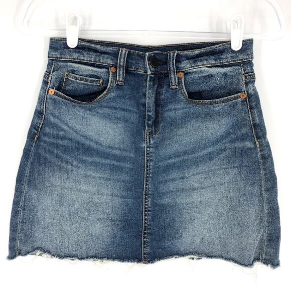 BlankNYC Faded Light Wash Denim Skirt A-Line Raw Hem Mini Skirt Size 25 - Picture 1 of 9
